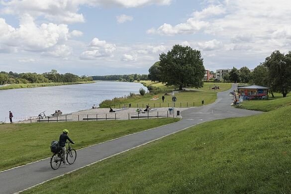 Der Deichschart am Werdersee mit Kiosk und Wasserzugang