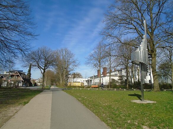 Huckelrieder Friedensweg mit Windorgel