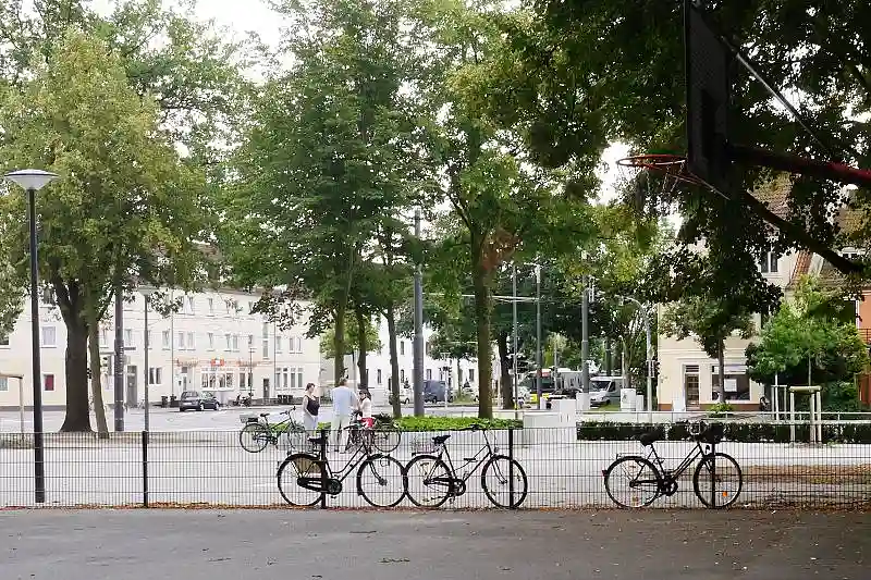 Der Stadtplatz von Hinten betrachtet