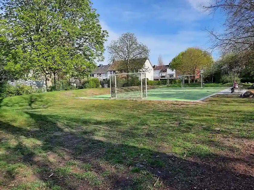 Spielplatz Gohgräfenstraße frisch saniert