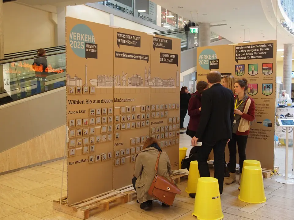 Bremen-Bewegen on Tour in der Berliner Freiheit