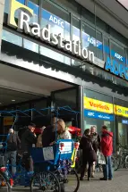 Radstation am Bremer Hauptbahnhof. Quelle: K.-P. Land