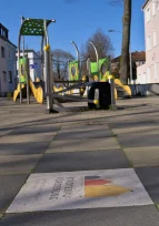 Spielplatz mit Städtebauförderungsplatte