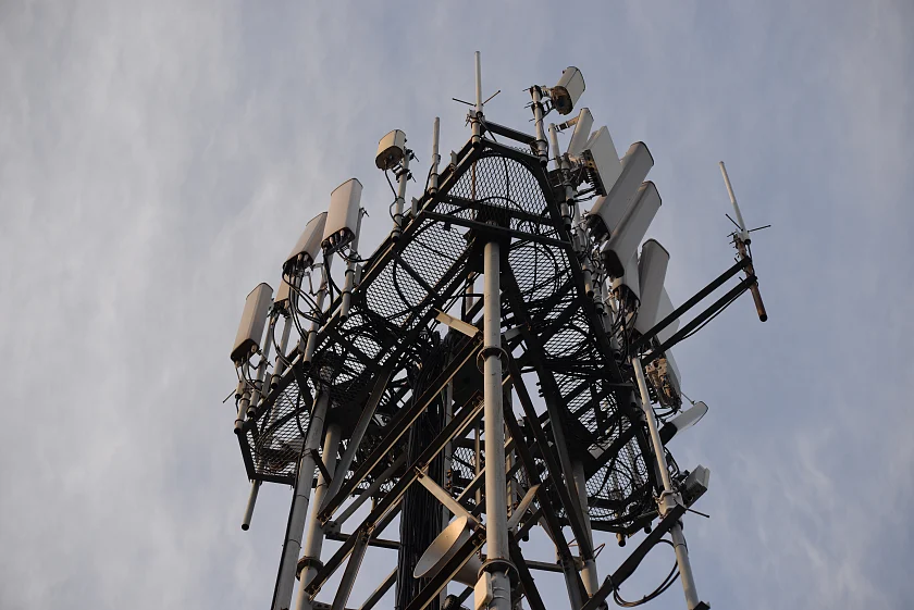Telekommunikationsturm als Symboldbild