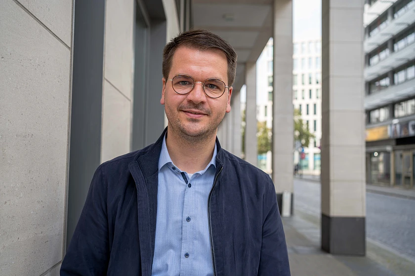 Sie sehen ein Foto von Niklas Sievers