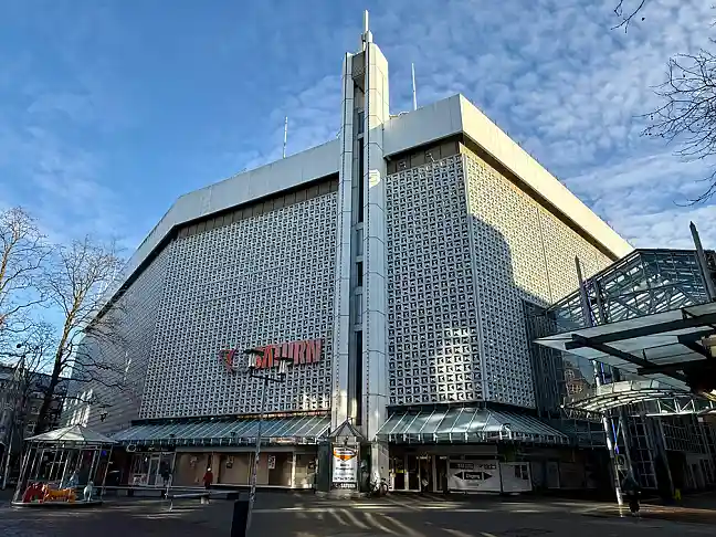 Blick auf das ehemalige Horten-gebäude